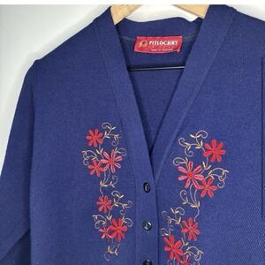 Vintage Pitlochry Knitwear Cardigan Small Sweater Blue Embroidered Floral Dainty